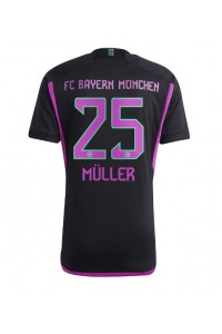 Bayern Munich Thomas Muller #25 Jalkapallovaatteet Vieraspaita 2023-24 Lyhythihainen